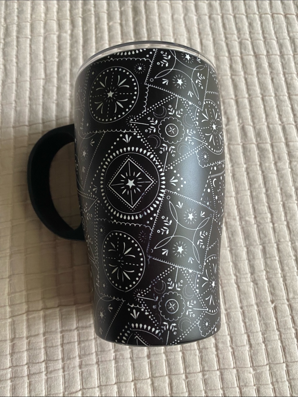 Vera Bradley 18oz Stainless Steel Mug in Tossed Black Bandana